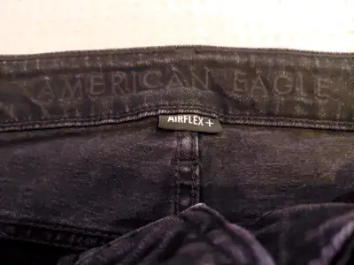 Shorts de mezclilla rasgados - miniatura 2