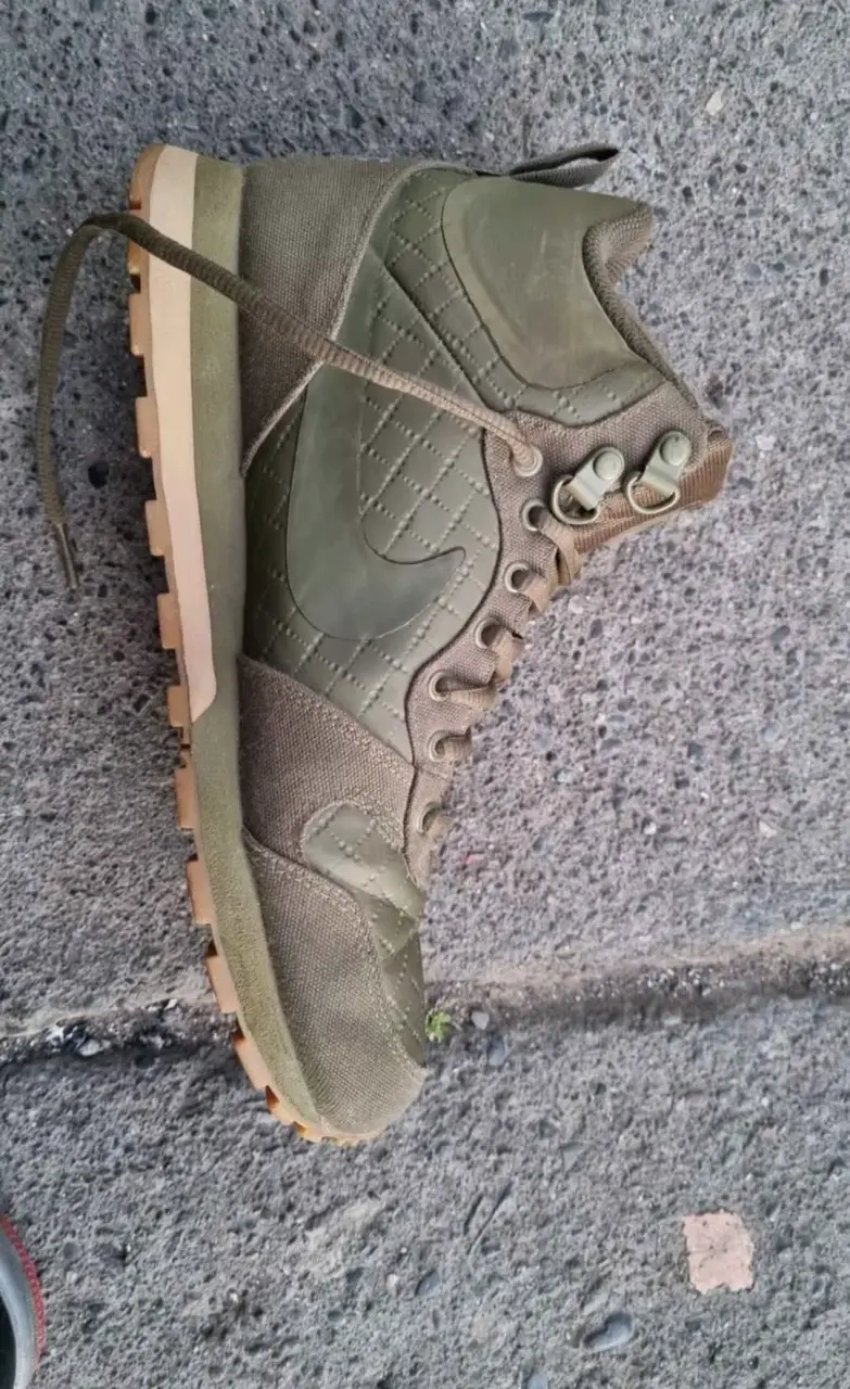 Botas verdes de trekking - 1
