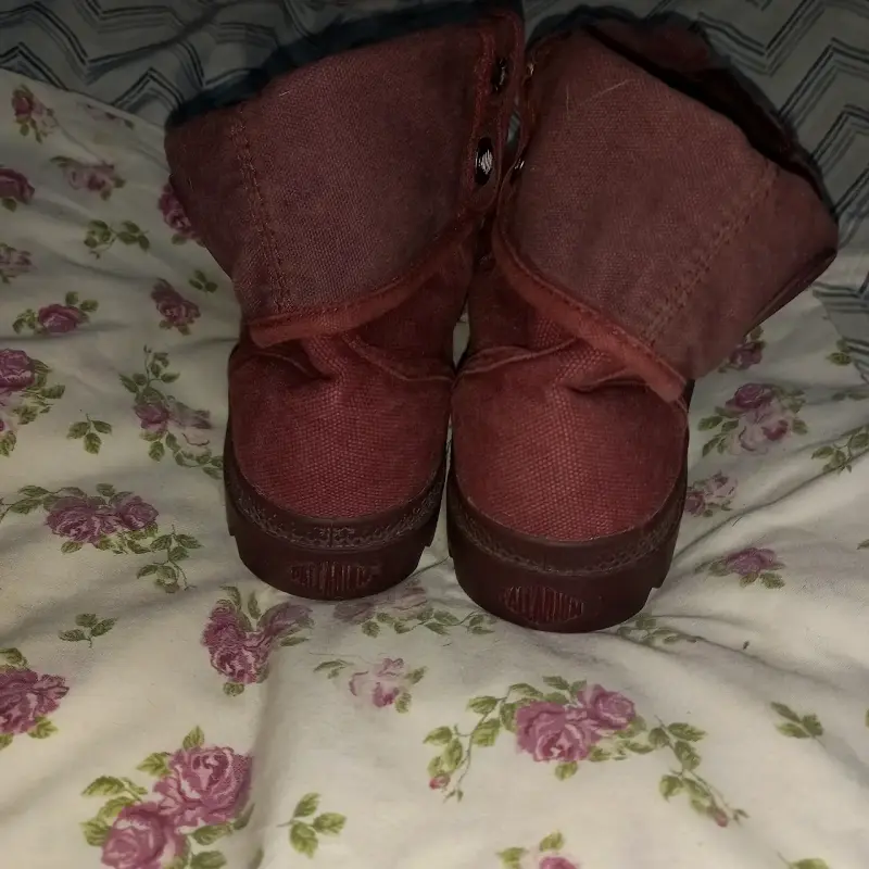 Botines rojos de lona - 4