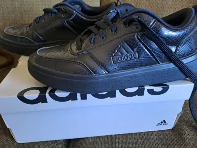 Zapatillas  urbanas de mujer adidas. - miniatura 6