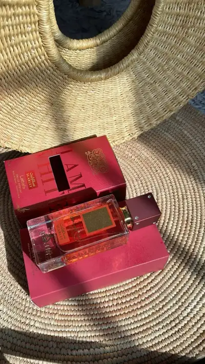 Perfume Ana Abiyedh Scarlet de 60ml. - miniatura 4
