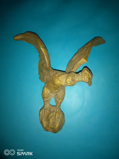 Se vende  cóndor de bronce - miniatura 2