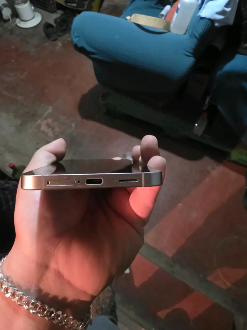 Samsung Galaxy negro impecable - 5