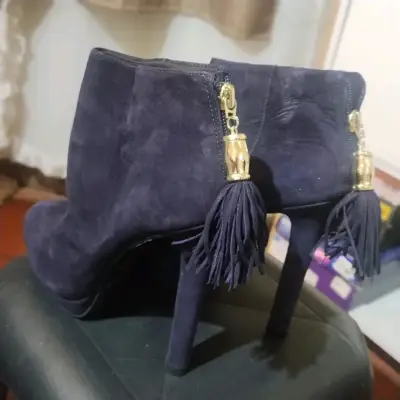Botines de tacón negro con flecos - miniatura 1