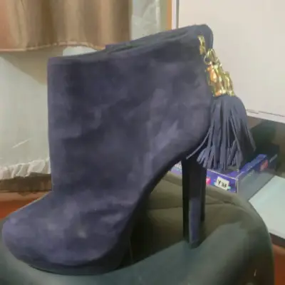 Botines de tacón negro con flecos - miniatura 2