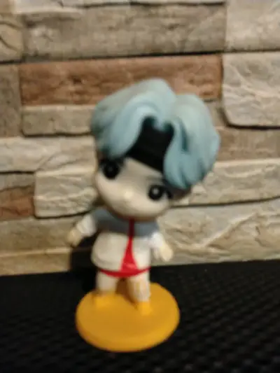 Figura coleccionable miniatura - miniatura 1