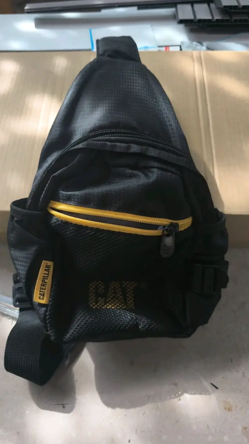 Banano negro CAT multibolsillos
