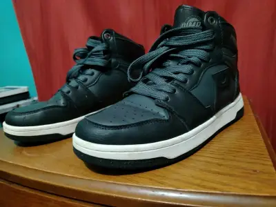 Zapatillas talla 42 marca pimps - miniatura 1