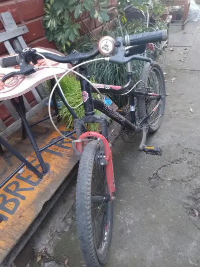 Bicicleta Brabus aro 20 - miniatura 2