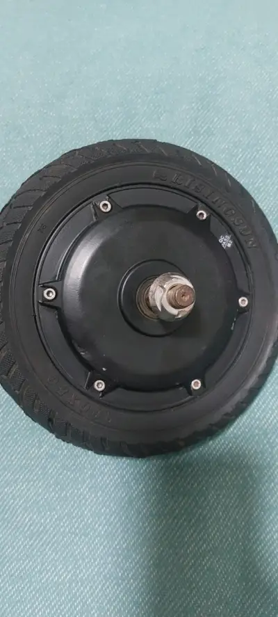 Rueda para scooter eléctrico - miniatura 2