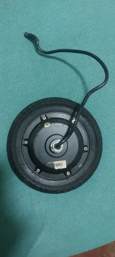 Rueda para scooter eléctrico - miniatura 3