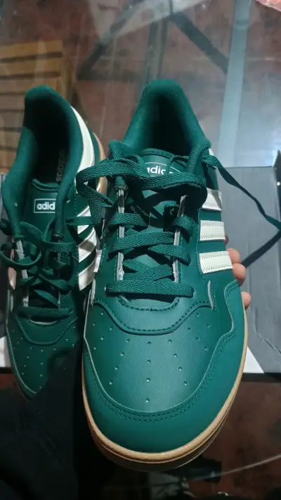 Zapatillas Adidas verde y blanco - miniatura 3