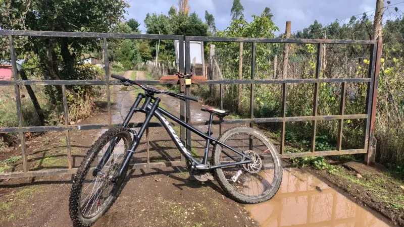 Bicicleta para descenso Army hammer - 2