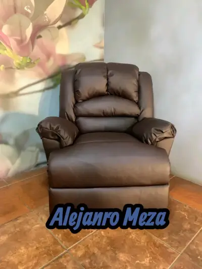 Sillón reclinable café - miniatura 1