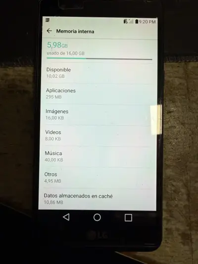 Smartphone LG en buen estado - miniatura 2