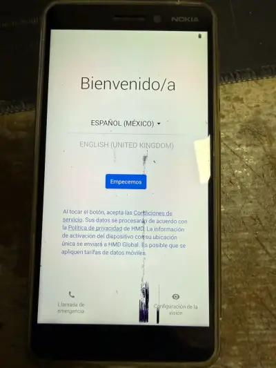 Teléfono Nokia en buen estado - miniatura 3