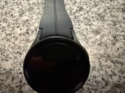 Samsung Galaxy Watch 5 Pro en caja - miniatura 3