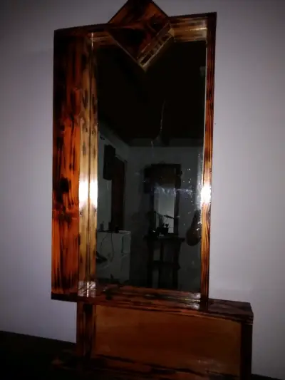 Espejo de madera con estantes - miniatura 4
