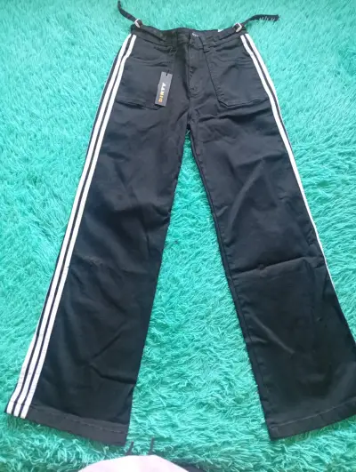 Jeans dirtywide leg negro con lineas laterales - miniatura 1