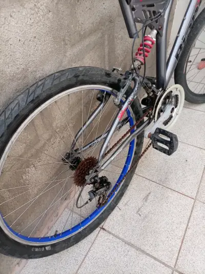 Bicicleta Bianchi montaña gris - miniatura 3