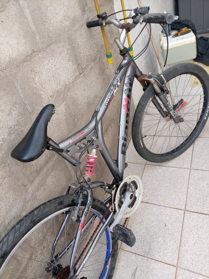 Bicicleta Bianchi montaña gris - 4