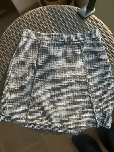 Falda corta de tweed S - miniatura 5