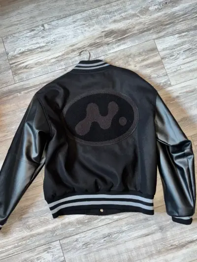 Chaqueta varsity NubeBrand - miniatura 2
