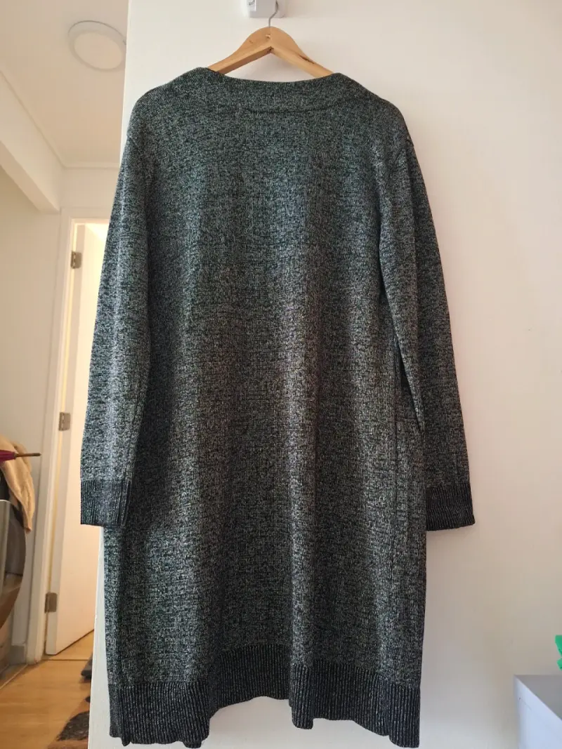 Cardigan plateado con bolsillos - 5