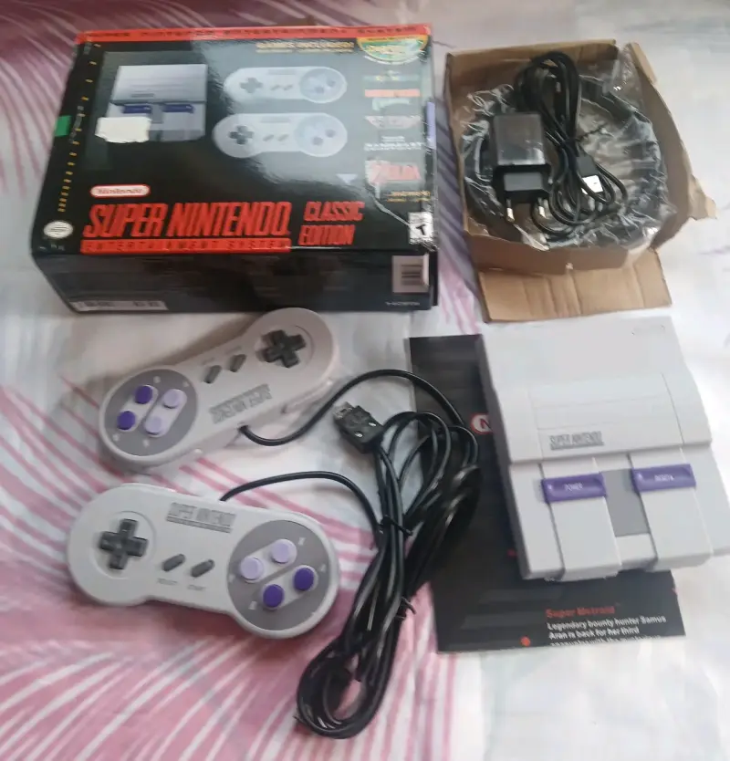 Consola Super Nintendo con controles - 3