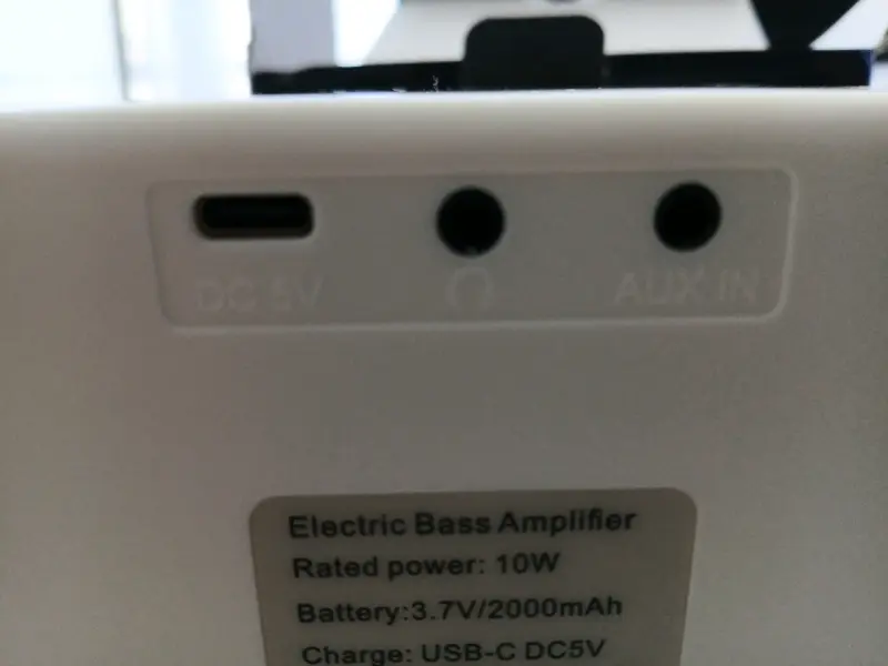 Amplificador Kokko KB-10 blanco para Bajo Potente - 4