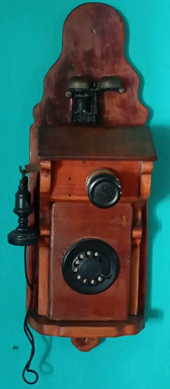 Teléfono vintage de pared - 4
