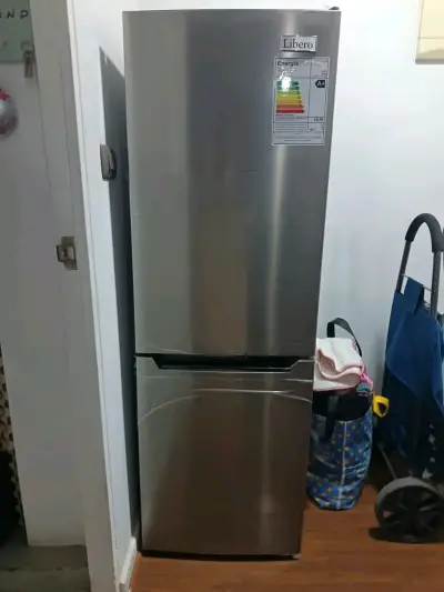 Refrigerador livero - miniatura 2