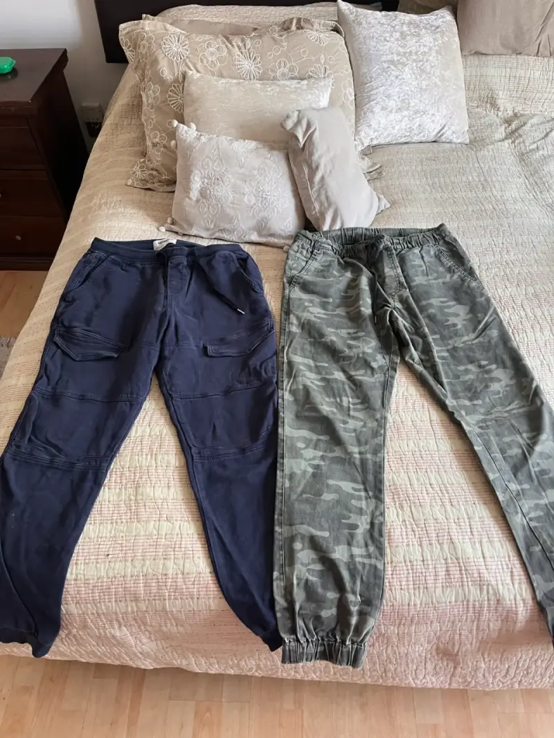 Pantalón cargo y recto suelto talla 44. - 2