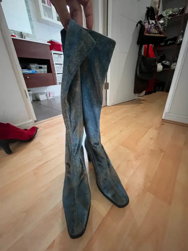 Botas altas de tela  reptil y tela rojas - 3