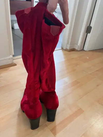 Botas altas de tela  reptil y tela rojas - miniatura 5