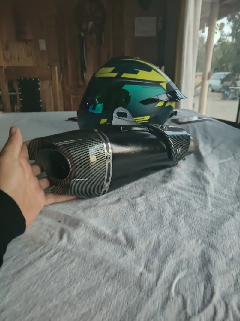 Silenciador de escape para moto - 1