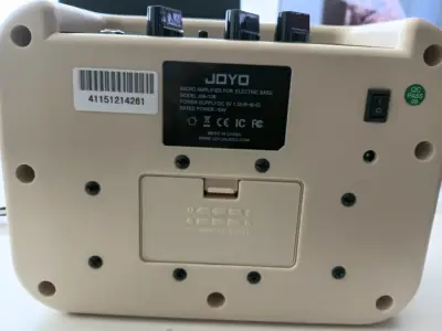 Espectacular Amplificador para bajo Joyo Potente - miniatura 1