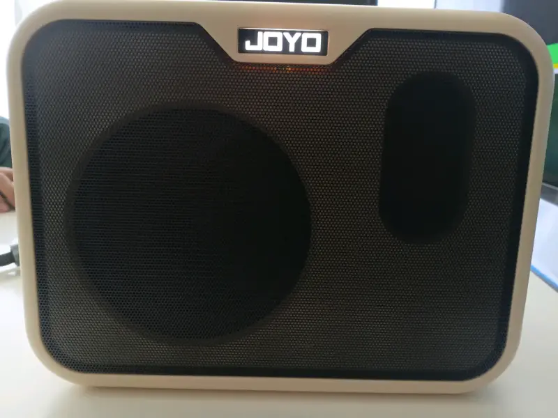 Espectacular Amplificador para bajo Joyo Potente - 3