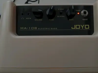 Espectacular Amplificador para bajo Joyo Potente - miniatura 5