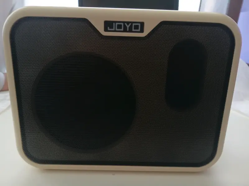 Espectacular Amplificador para bajo Joyo Potente - 6