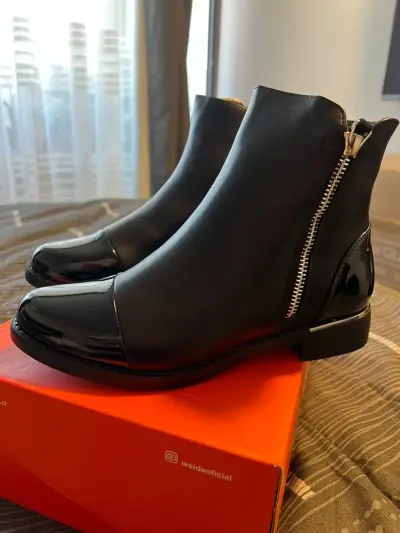 Botines negros de cuero - miniatura 5