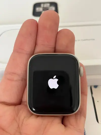 Apple Watch Nuevo en Caja - miniatura 2