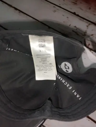 Gorra negra Armani Exchange - miniatura 2
