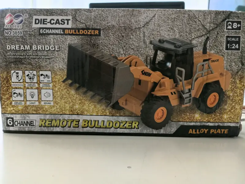 Bulldozer  1:24  control remoto con Pala metálica - 3