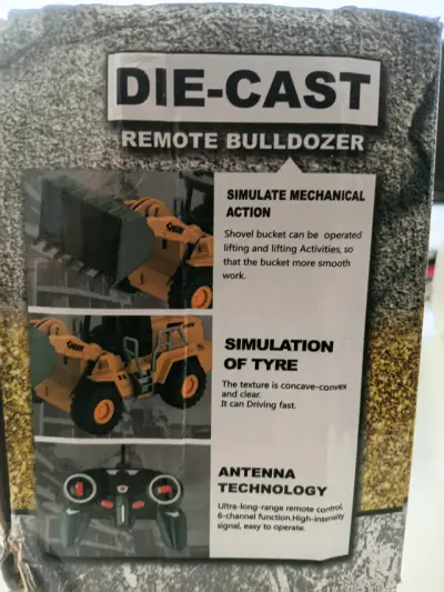 Bulldozer  1:24  control remoto con Pala metálica - miniatura 4