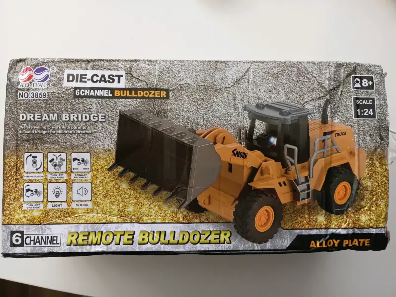 Bulldozer  1:24  control remoto con Pala metálica - 6
