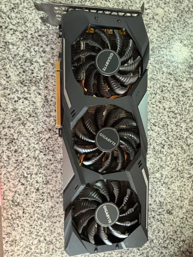 Tarjeta gráfica GTX GEFORCE 1660 Súper - 3