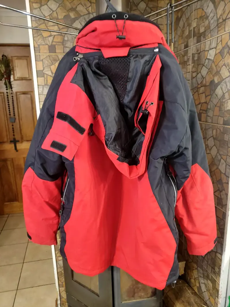 Chaqueta roja de invierno hombre maui and sons - 2