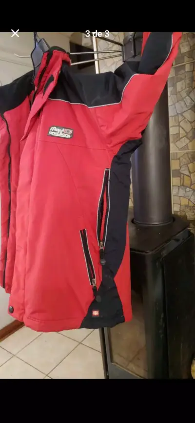 Chaqueta roja de invierno hombre maui and sons - miniatura 3
