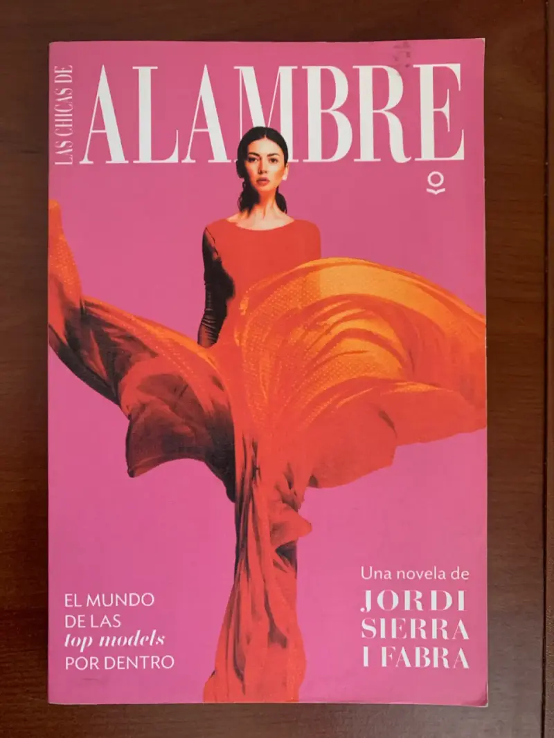Libro Las Chicas de Alambre - 1